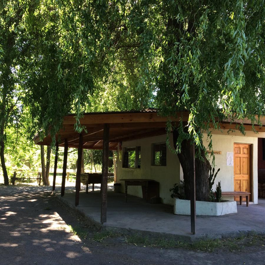 Camping & Hospedaje Rio Laja El Manzano  Eksteriør billede