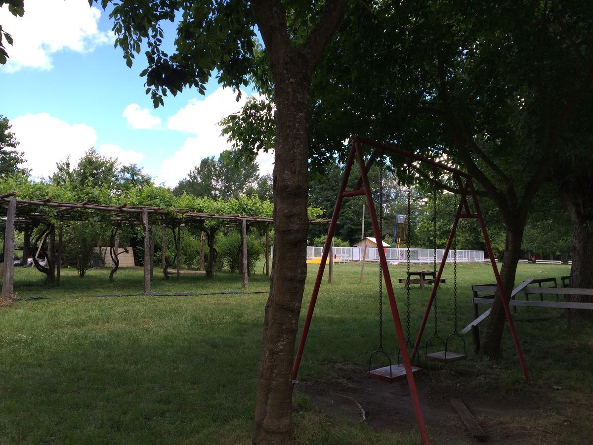 Camping & Hospedaje Rio Laja El Manzano  Eksteriør billede