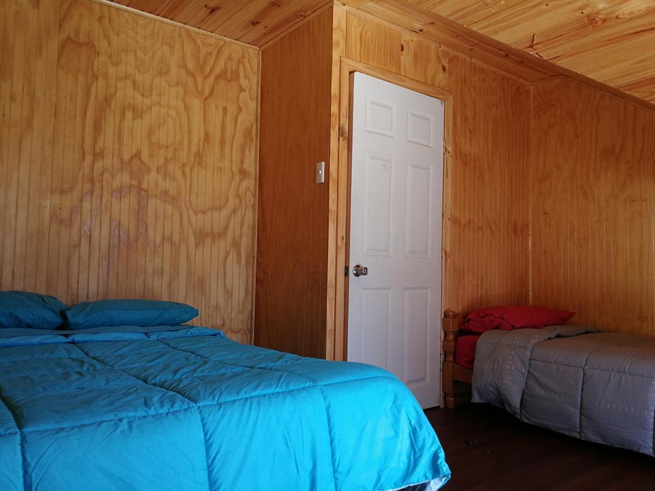 Camping & Hospedaje Rio Laja El Manzano  Eksteriør billede